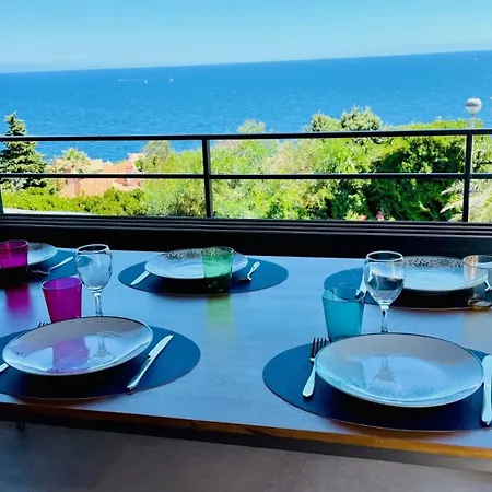 Superbe Vue Et Esterel, Neuve Pour 8-10 Personnes, Clim, Piscine 빌라 Saint-Raphaël
