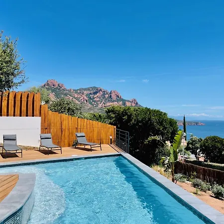 Superbe Vue Et Esterel, Neuve Pour 8-10 Personnes, Clim, Piscine 빌라 *