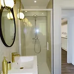 Superbe Vue Et Esterel, Neuve Pour 8-10 Personnes, Clim, Piscine Villa *