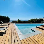 Superbe Vue Et Esterel, Neuve Pour 8-10 Personnes, Clim, Piscine Villa Saint-Raphaël