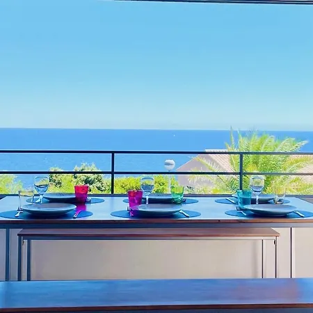 Superbe Vue Et Esterel, Neuve Pour 8-10 Personnes, Clim, Piscine Saint-Raphaël