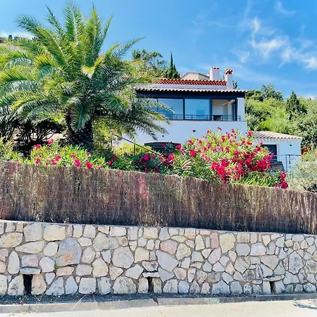 Superbe Vue Et Esterel, Neuve Pour 8-10 Personnes, Clim, Piscine *