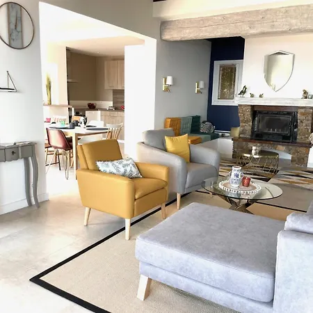 Villa Superbe Vue Et Esterel, Neuve Pour 8-10 Personnes, Clim, Piscine *