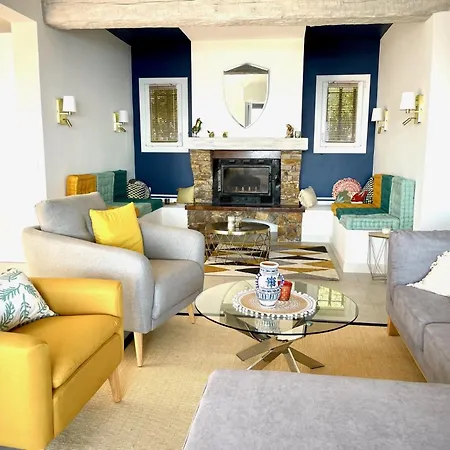 Superbe Vue Et Esterel, Neuve Pour 8-10 Personnes, Clim, Piscine *