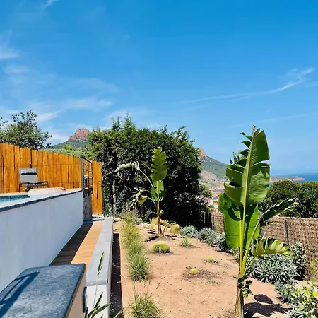 Superbe Vue Et Esterel, Neuve Pour 8-10 Personnes, Clim, Piscine Villa Saint-Raphaël