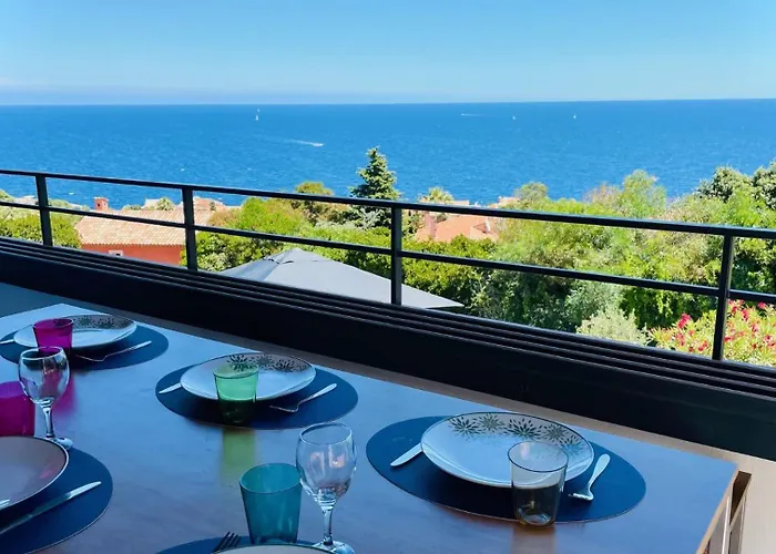 Villa Superbe Vue Et Estérel, Neuve Pour 8-10 Personnes, Clim, Piscine