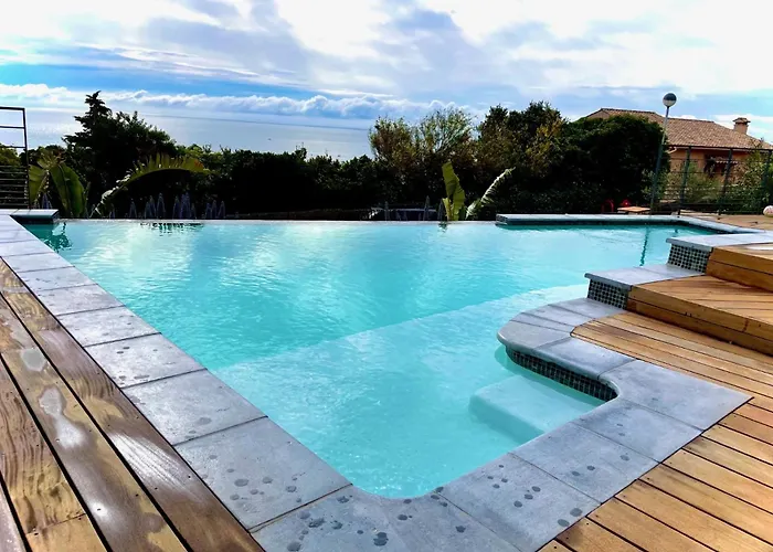 Villa Superbe Vue Et Estérel, Neuve Pour 8-10 Personnes, Clim, Piscine