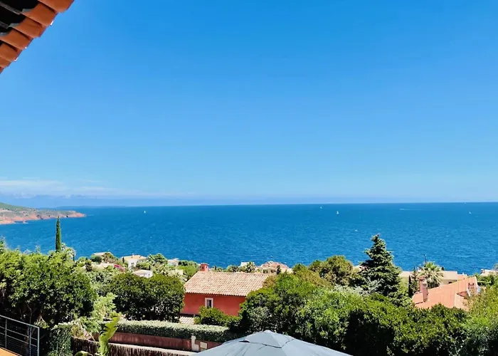 Superbe Vue Et Estérel, Neuve Pour 8-10 Personnes, Clim, Piscine Villa *