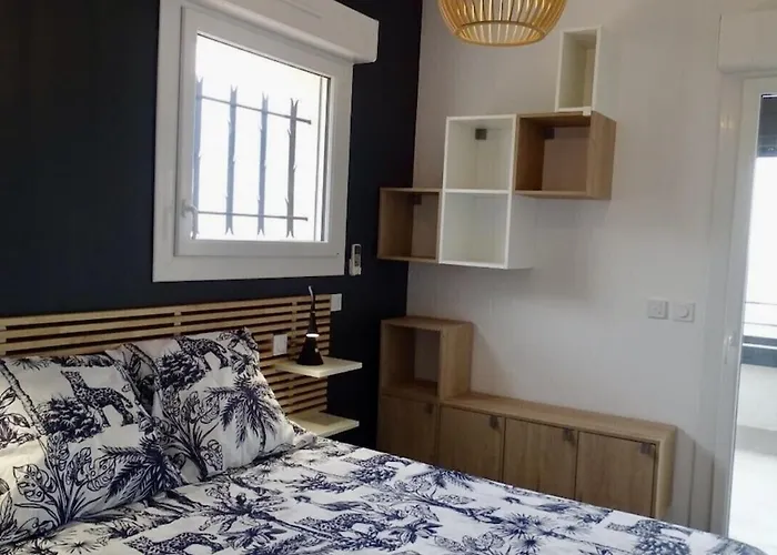 Superbe Vue Et Estérel, Neuve Pour 8-10 Personnes, Clim, Piscine Villa Saint-Raphaël